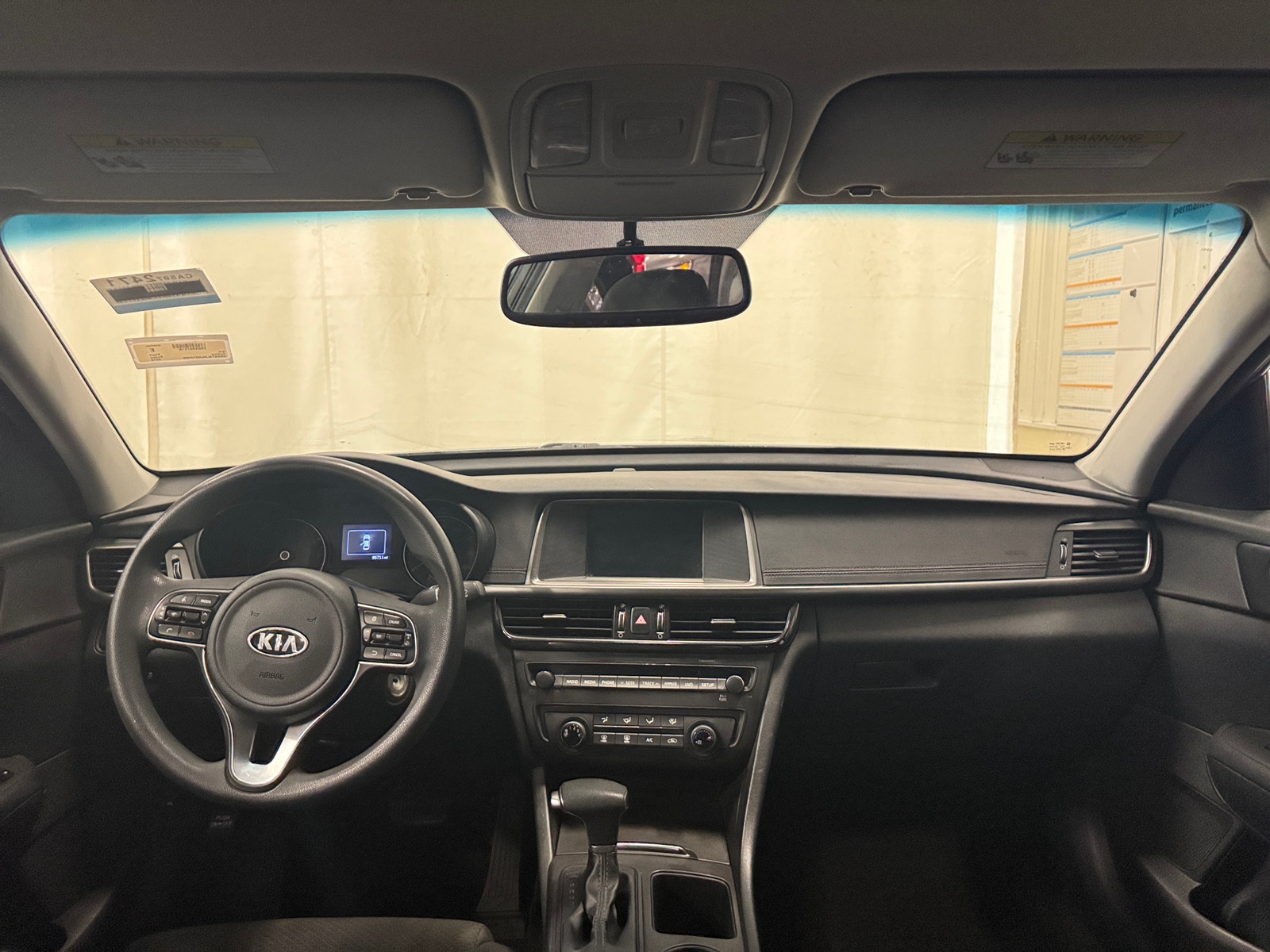 Thumbnail: 2018 Kia Optima - 3