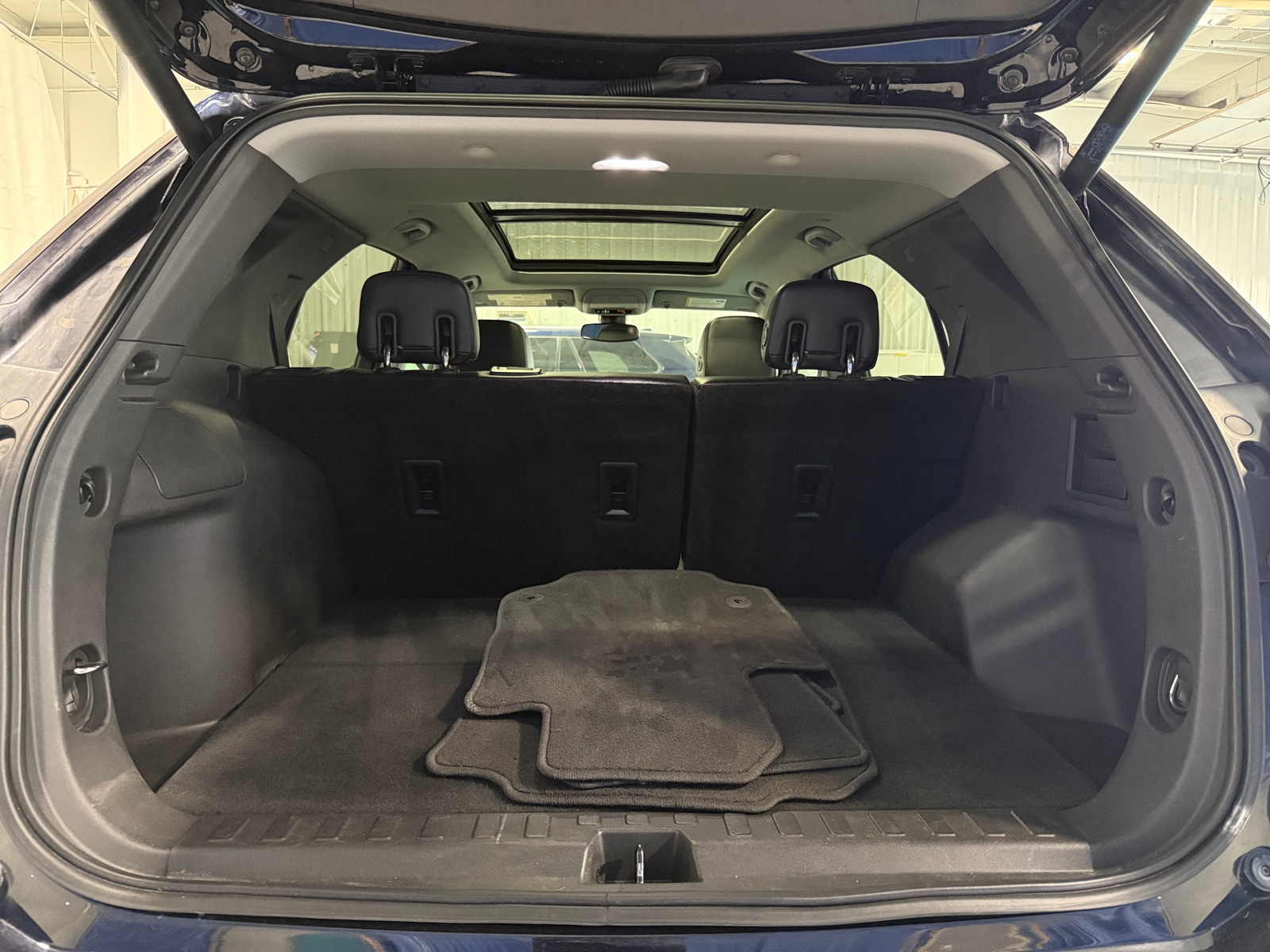 Thumbnail: 2020 Chevrolet Equinox - 6