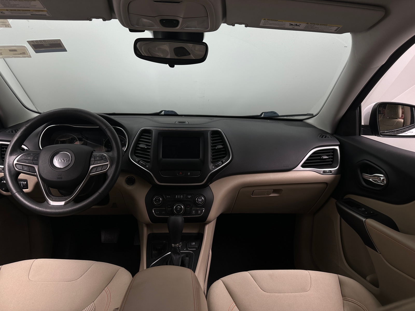 Thumbnail: 2021 Jeep Cherokee - 3