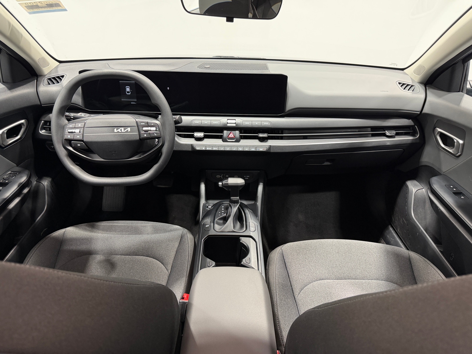 Thumbnail: 2025 Kia K4 - 3