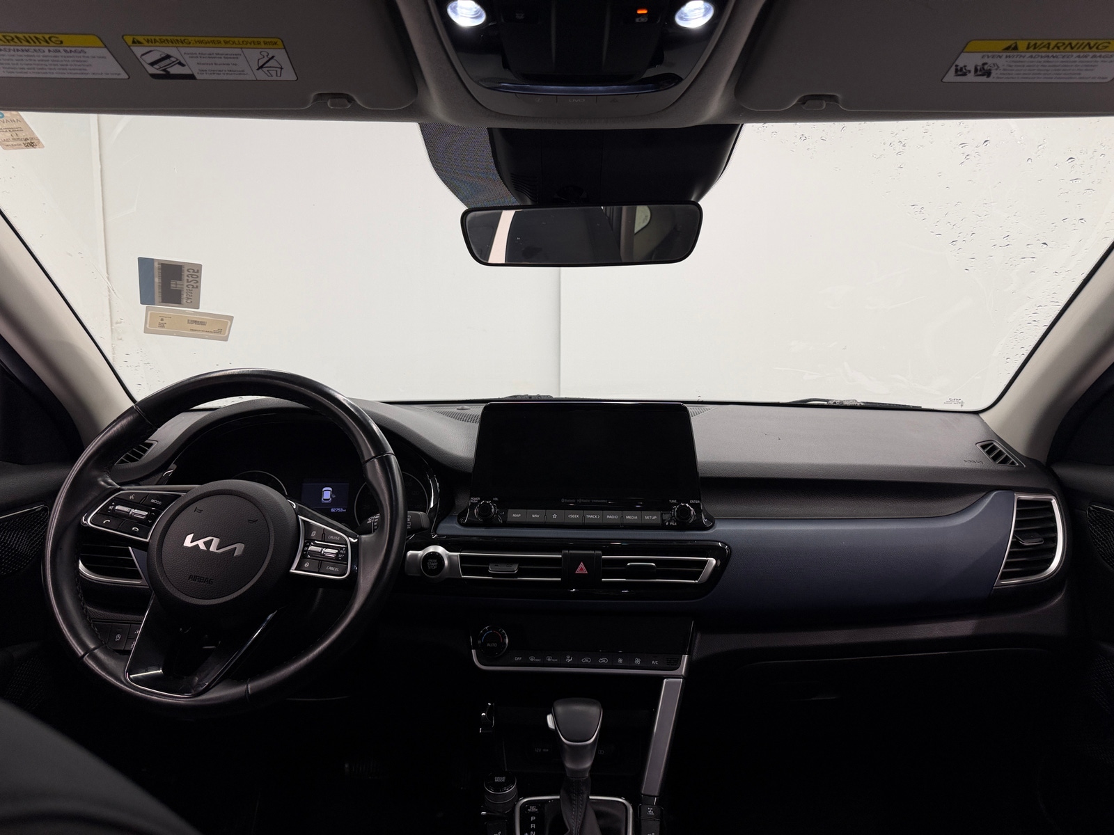 Thumbnail: 2022 Kia Seltos - 2
