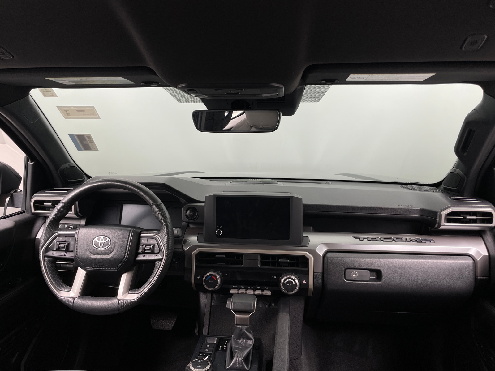 Thumbnail: 2024 Toyota Tacoma - 3