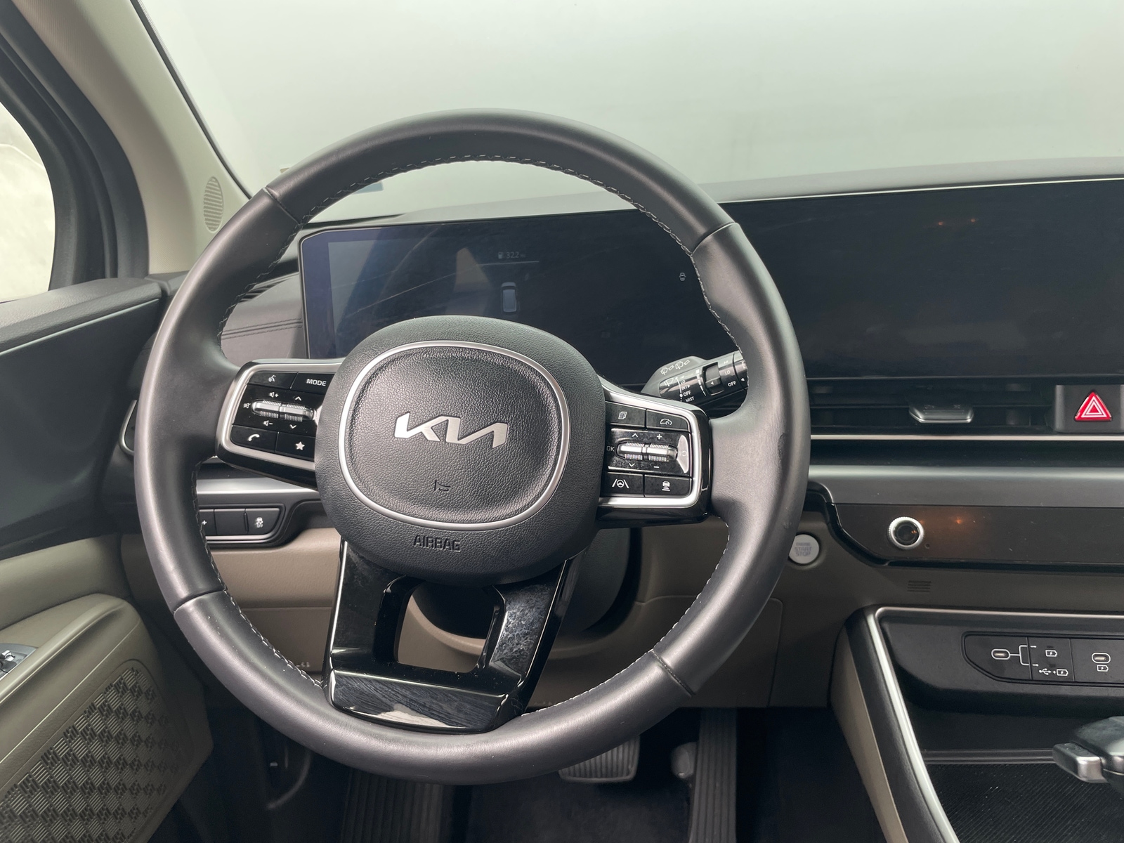 Thumbnail: 2026 Kia Carnival - 4