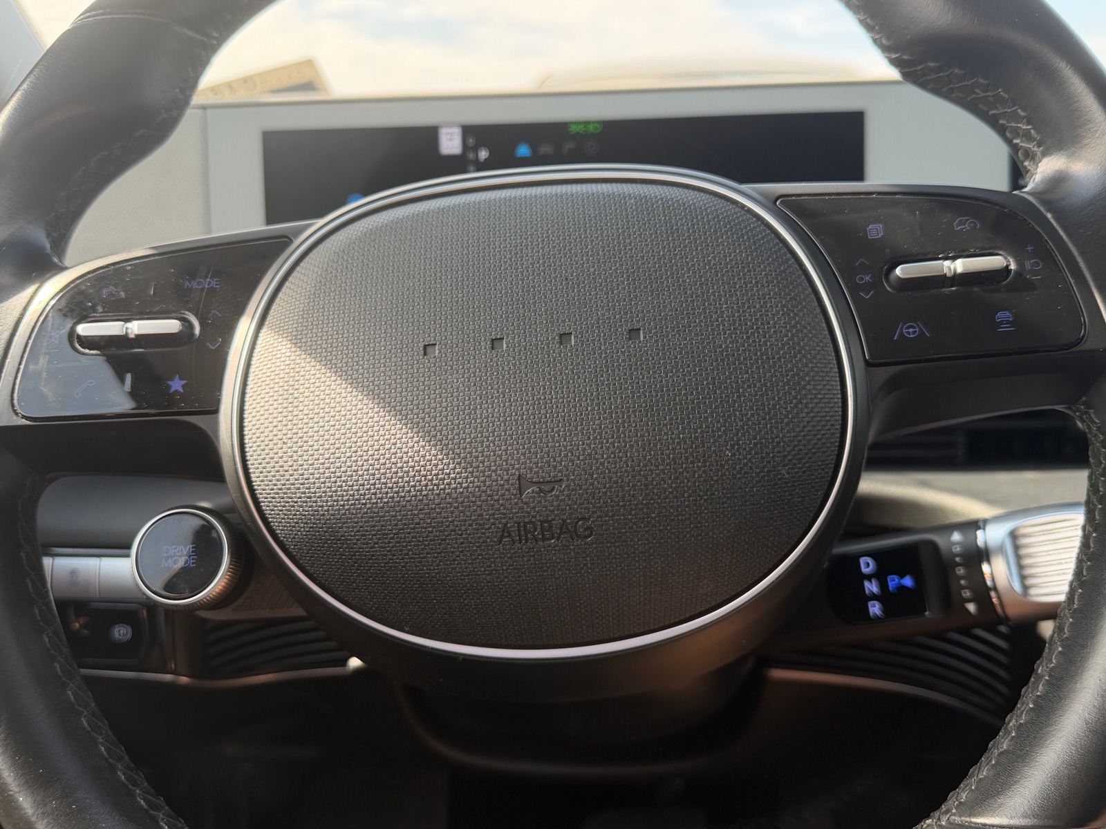 Thumbnail: 2022 Hyundai Ioniq 5 - 5