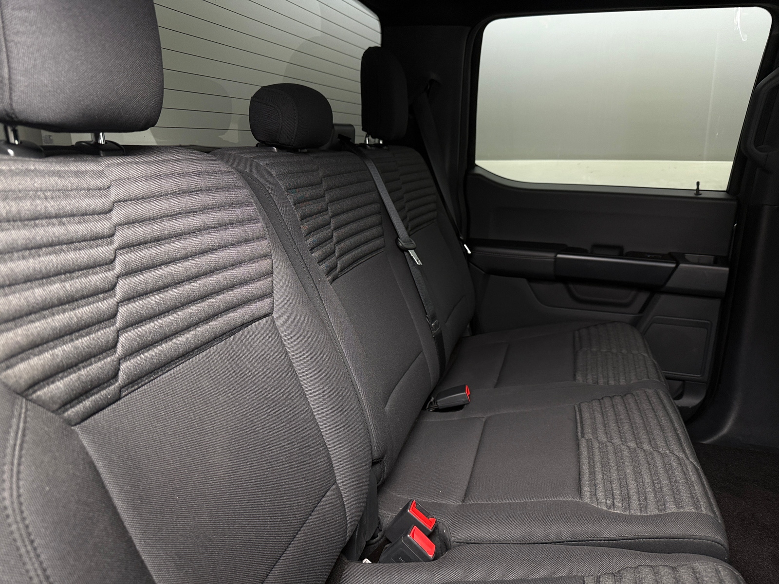Thumbnail: 2021 Ford Econoline - 6
