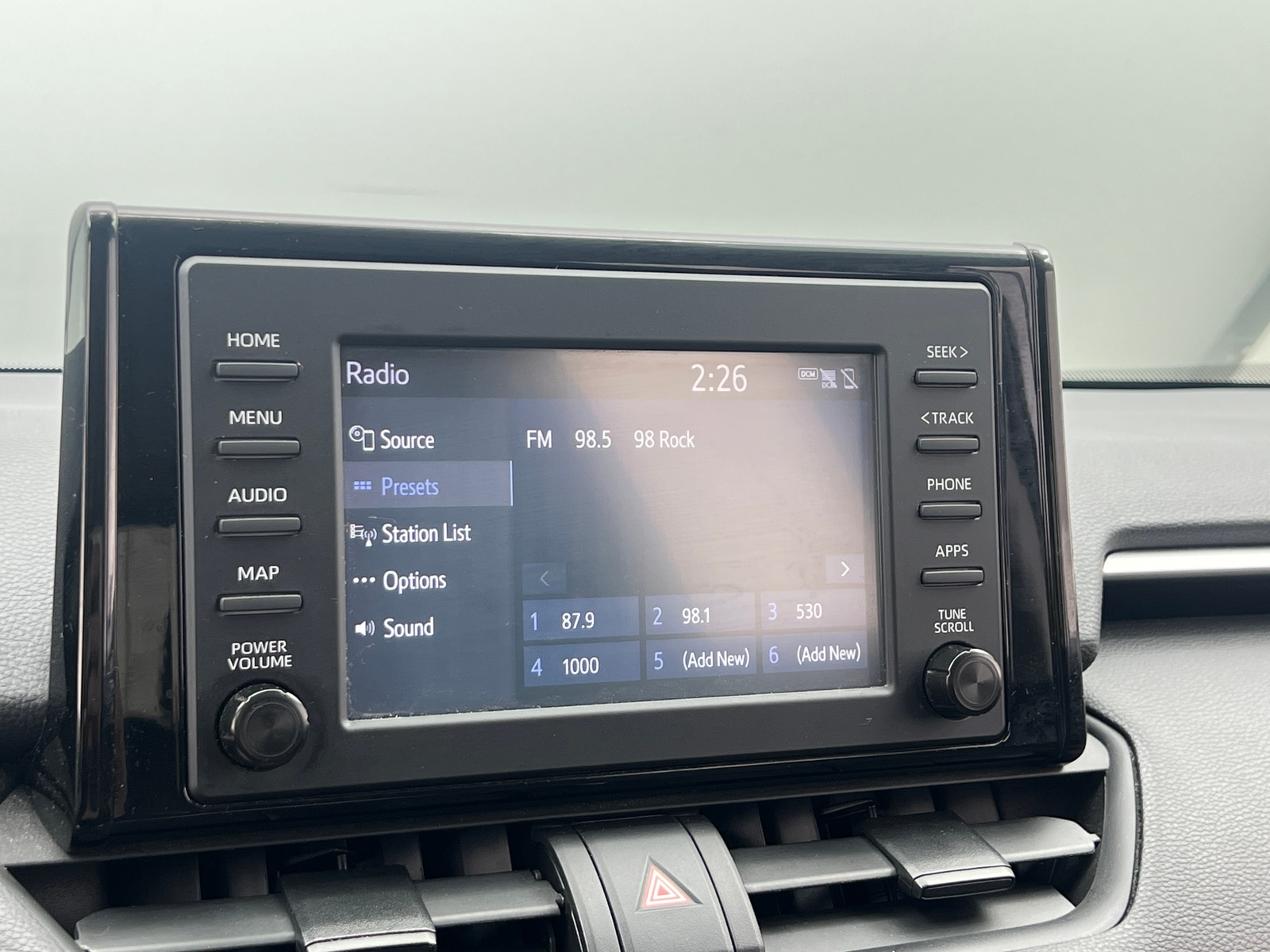 Thumbnail: 2019 Toyota RAV4 - 4