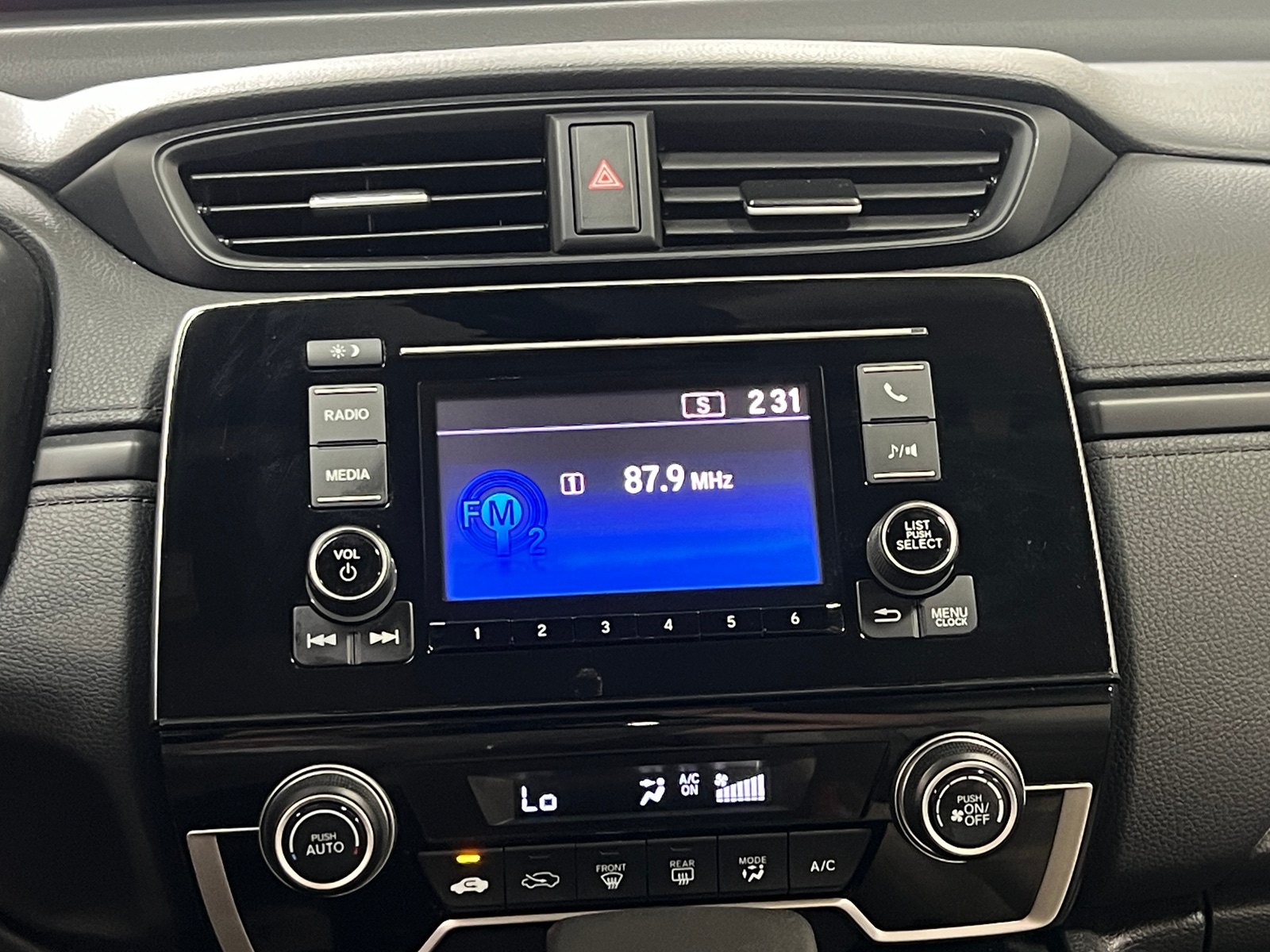 Thumbnail: 2018 Honda CR-V - 4