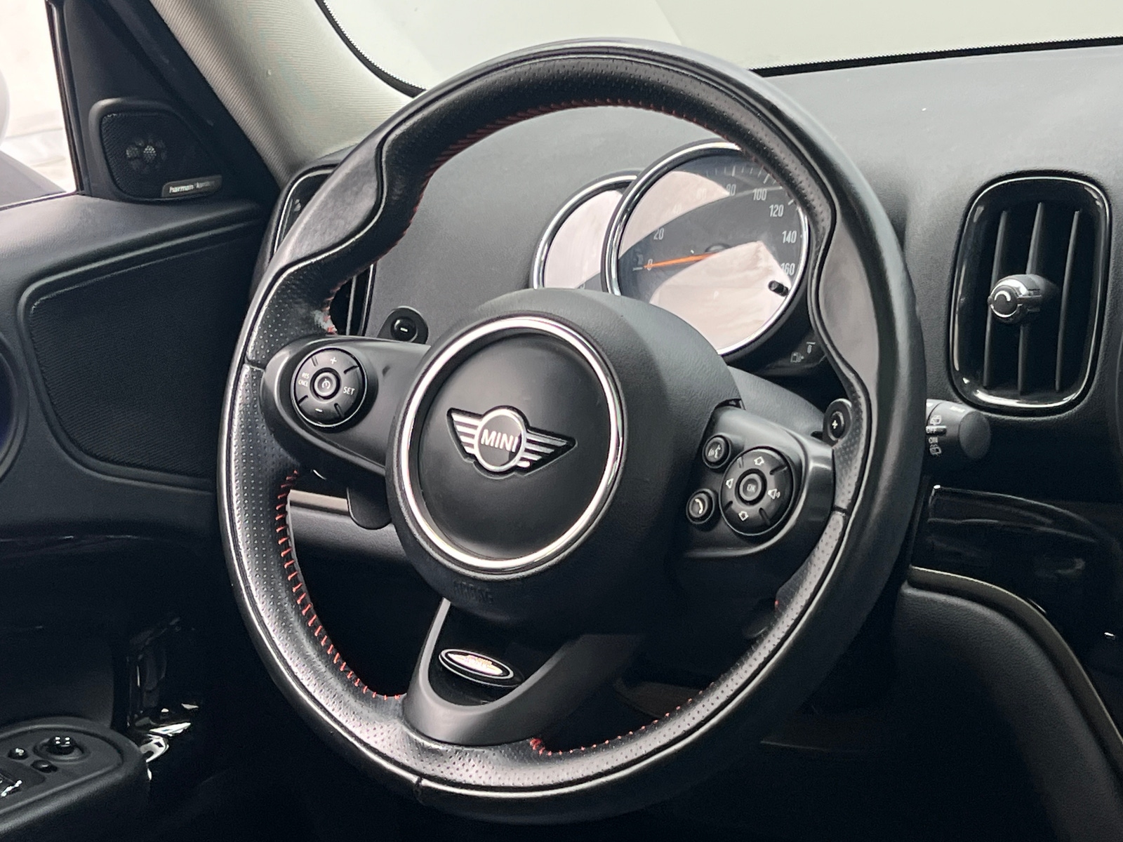 Thumbnail: 2019 MINI Cooper Countryman - 4