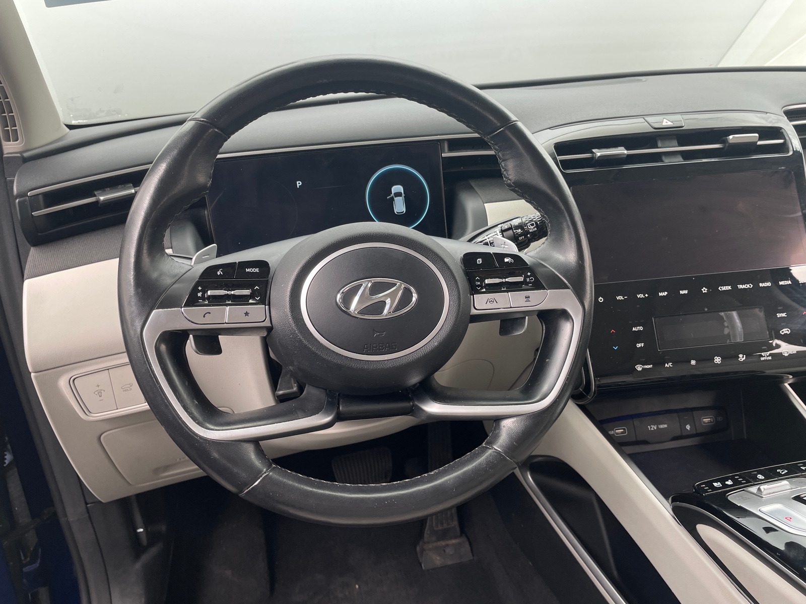 Thumbnail: 2023 Hyundai Tucson - 4