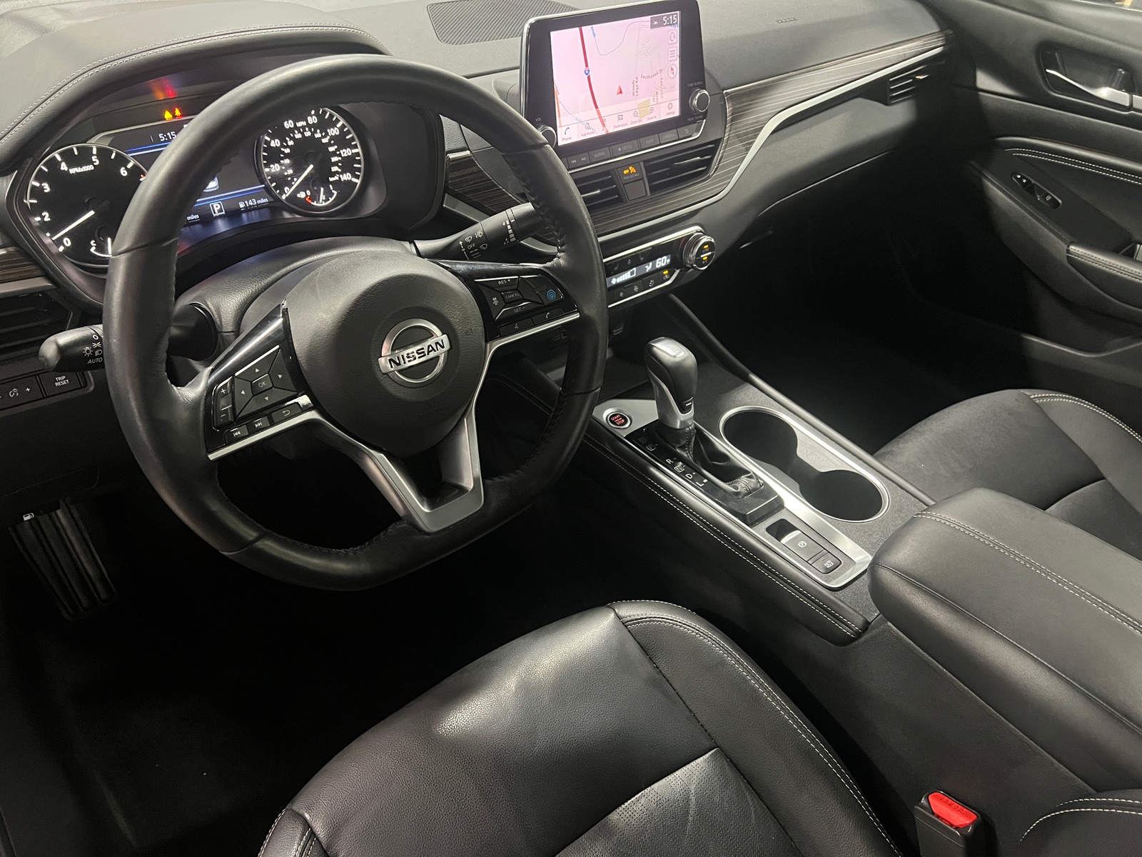 Thumbnail: 2019 Nissan Altima - 4