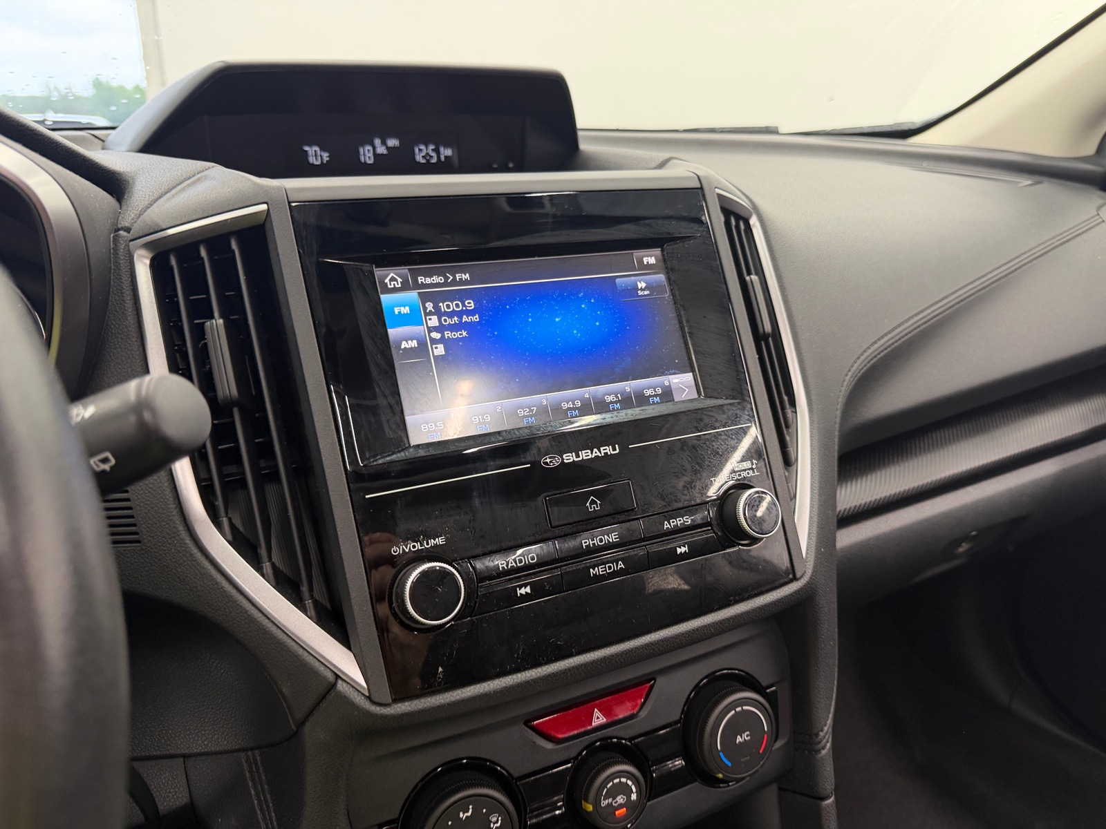 Thumbnail: 2018 Subaru Crosstrek - 4
