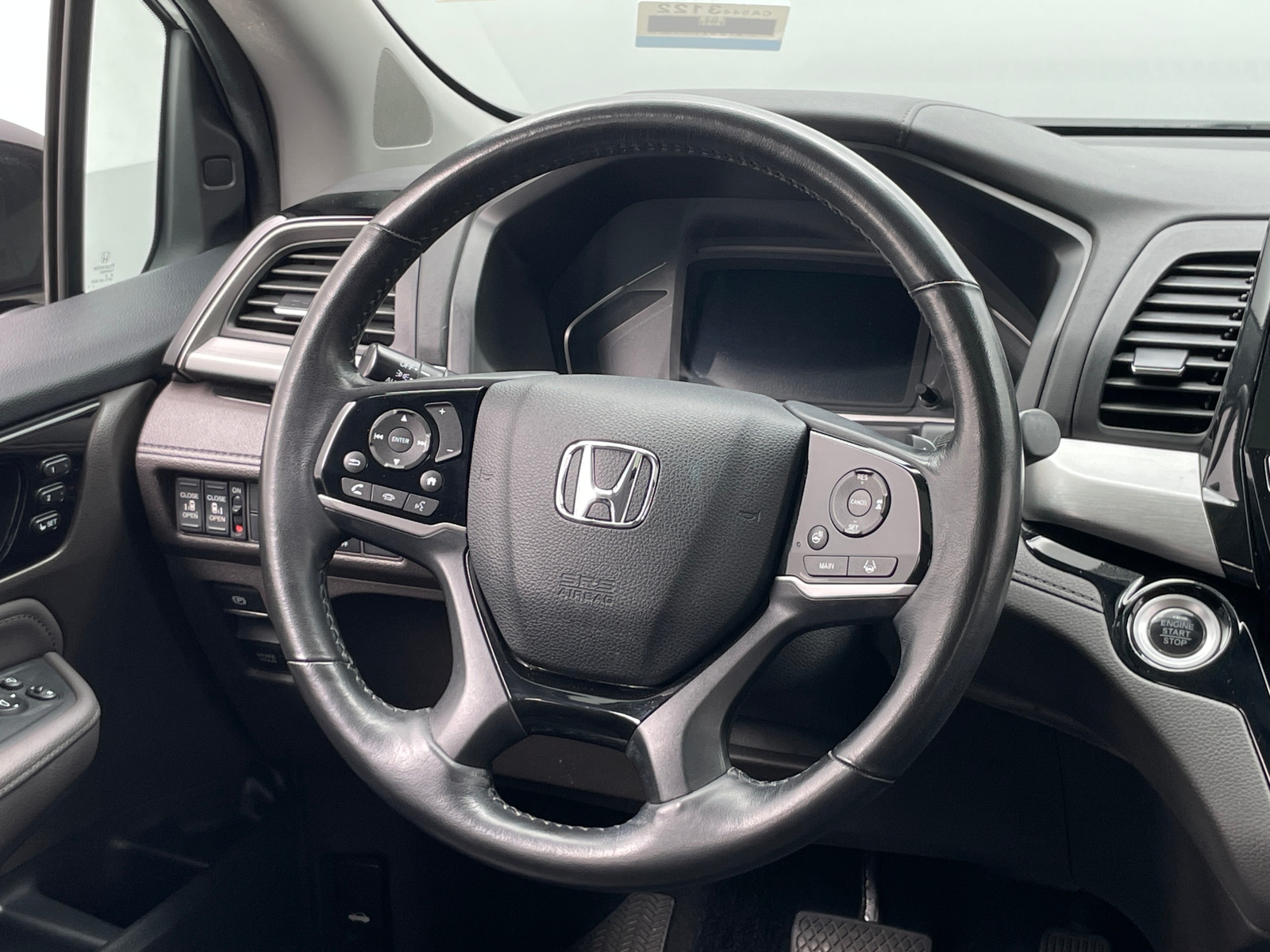 Thumbnail: 2018 Honda Odyssey - 5