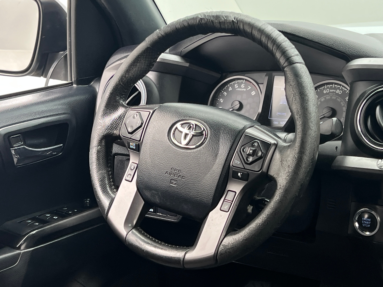 Thumbnail: 2019 Toyota Tacoma - 5