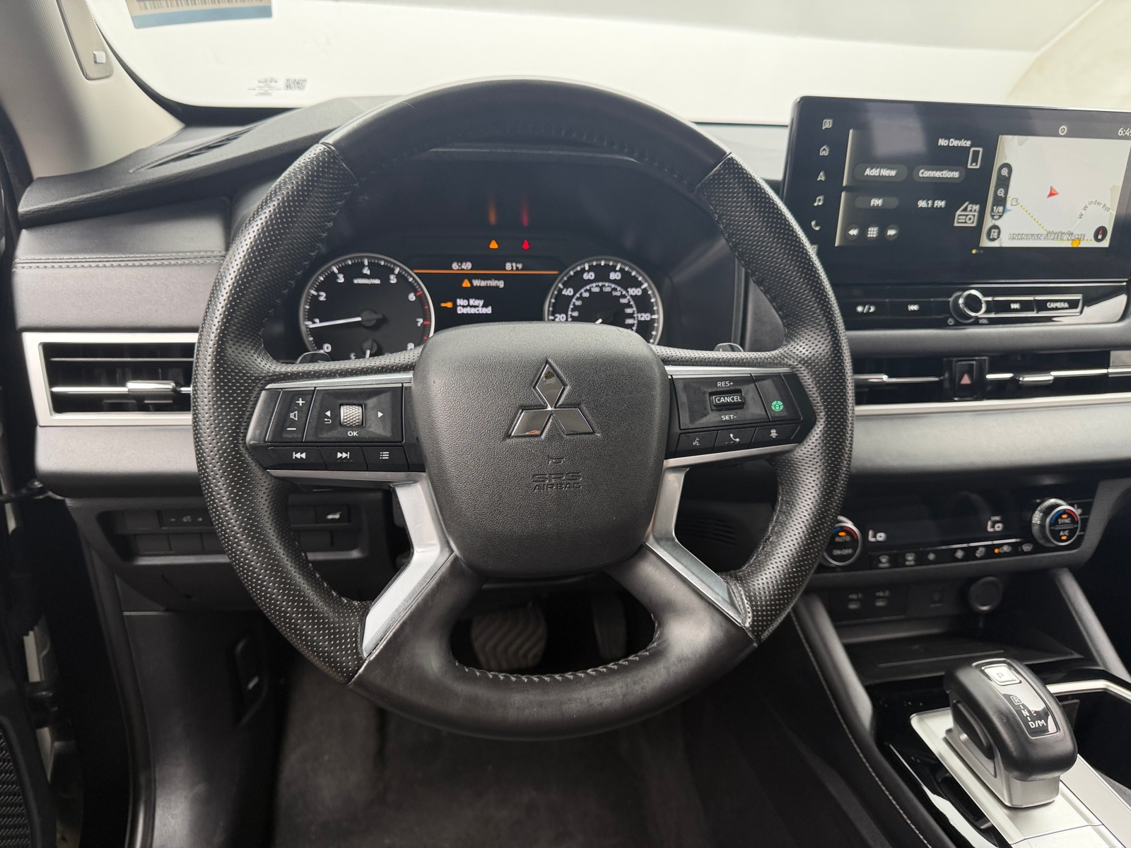 Thumbnail: 2025 Mitsubishi Outlander - 4