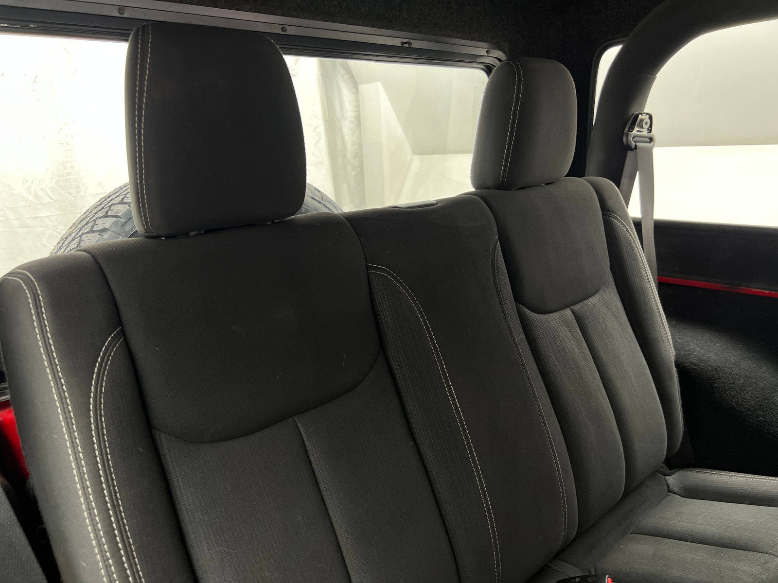 Thumbnail: 2017 Jeep Wrangler - 6