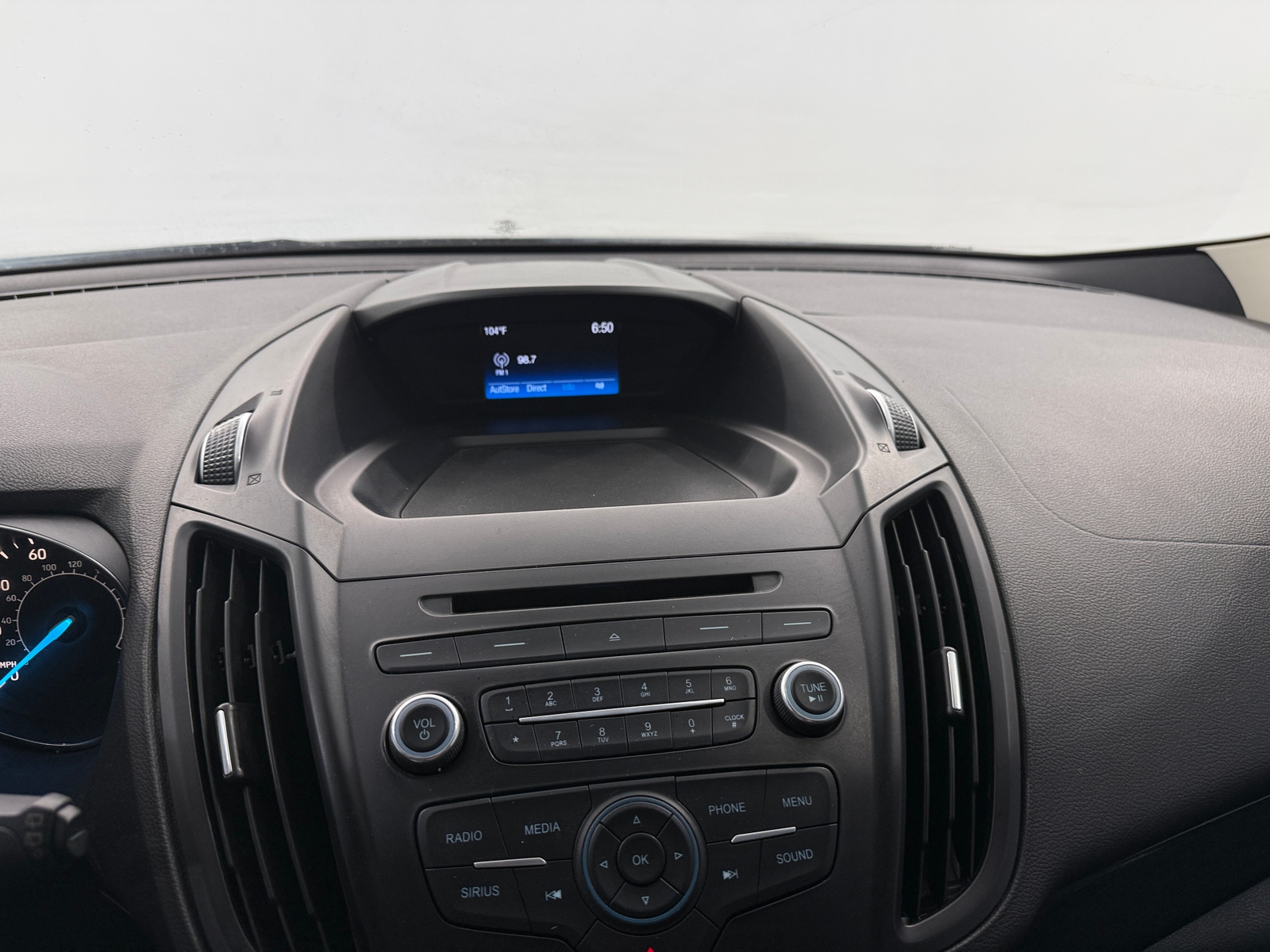 Thumbnail: 2018 Ford Escape - 4