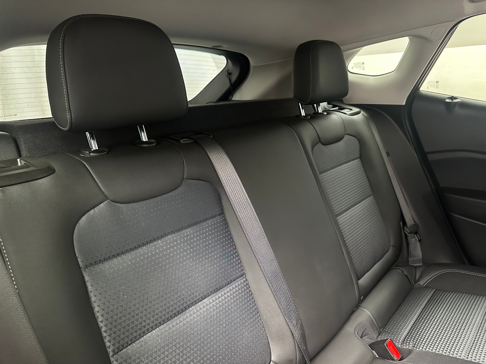 Thumbnail: 2026 Chevrolet Trax - 5