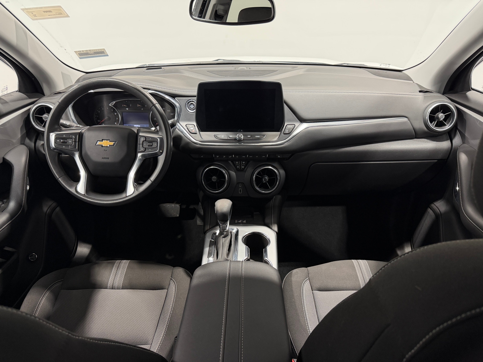 Thumbnail: 2024 Chevrolet Blazer - 3
