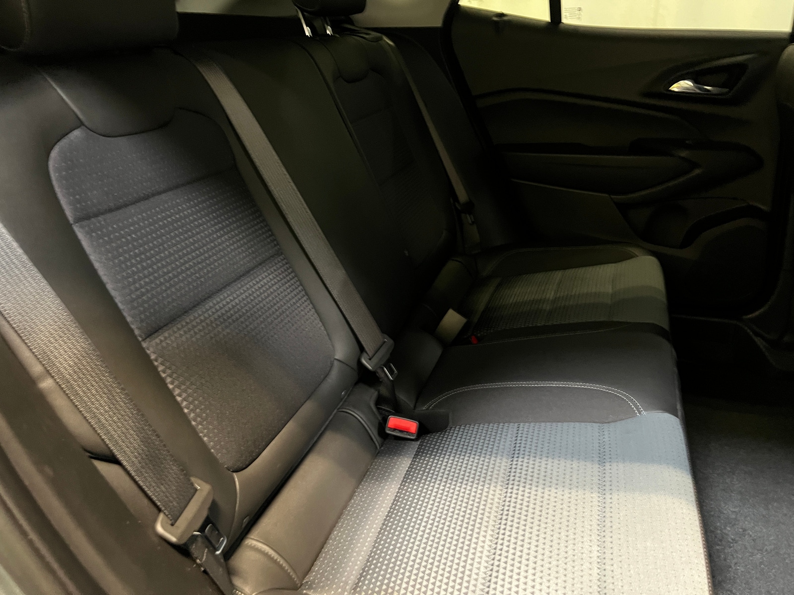 Thumbnail: 2025 Chevrolet Trax - 5