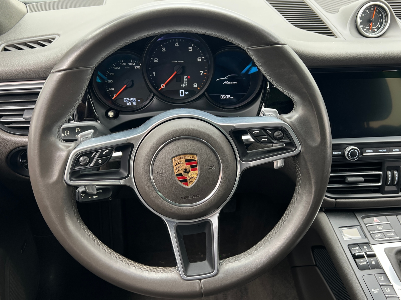 Thumbnail: 2019 Porsche Macan - 4