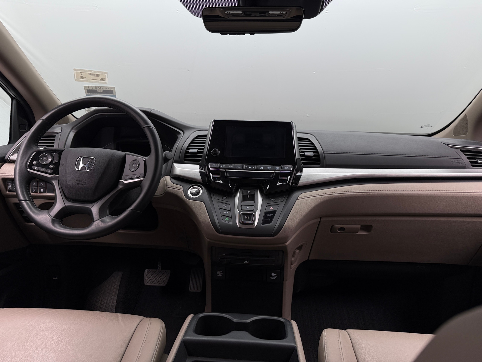 Thumbnail: 2019 Honda Odyssey - 3