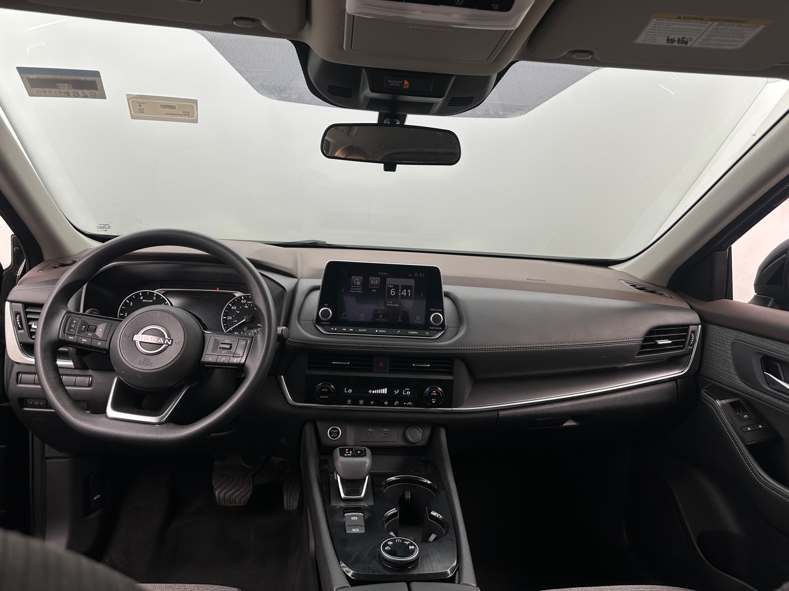 Thumbnail: 2023 Nissan Rogue - 3