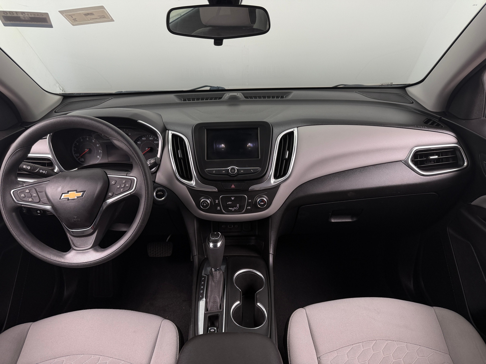 Thumbnail: 2019 Chevrolet Equinox - 3