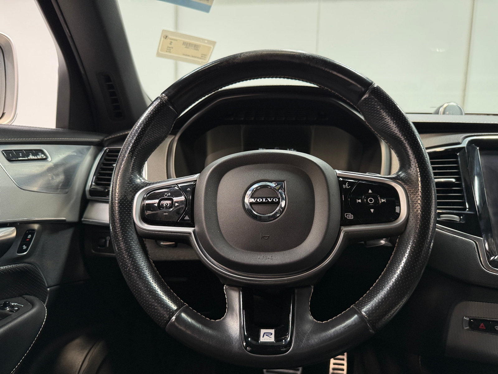 Thumbnail: 2019 Volvo XC90 - 4
