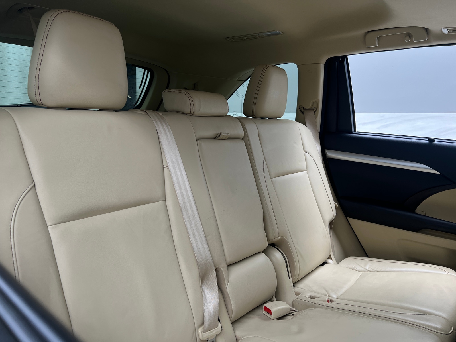 Thumbnail: 2017 Toyota Highlander - 5