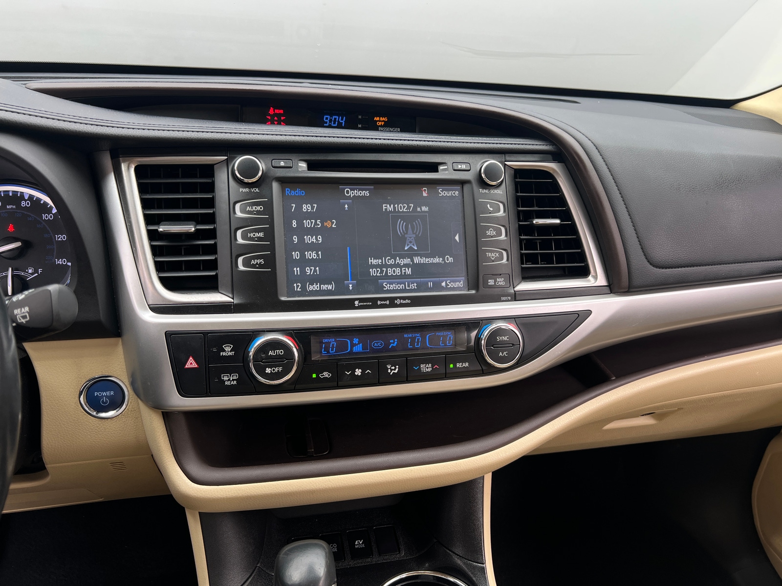 Thumbnail: 2017 Toyota Highlander - 3