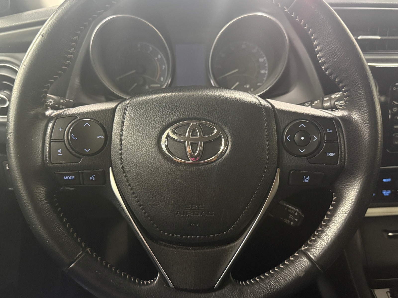 Thumbnail: 2017 Toyota Corolla iM - 5
