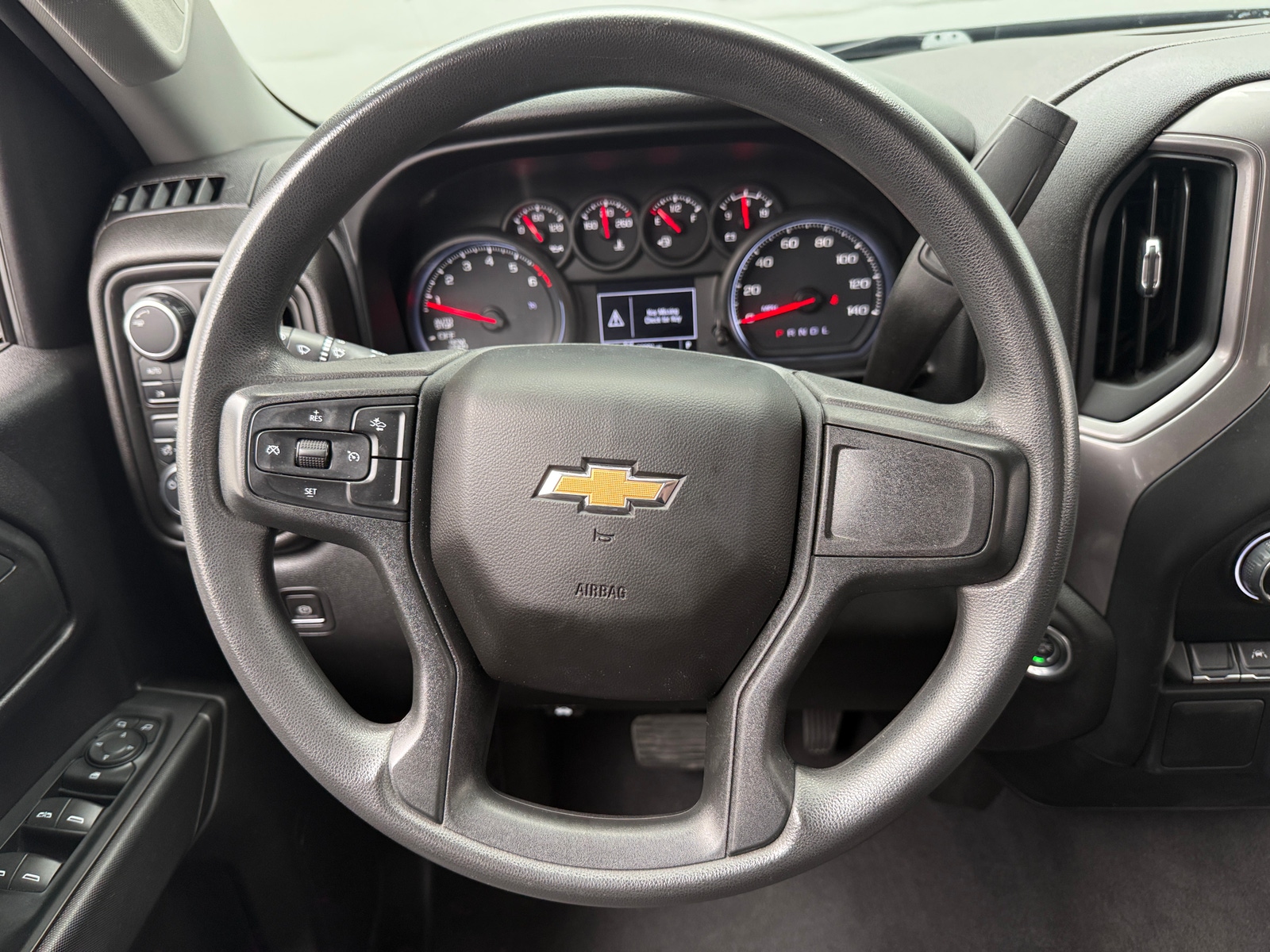 Thumbnail: 2023 Chevrolet Silverado 1500 - 5
