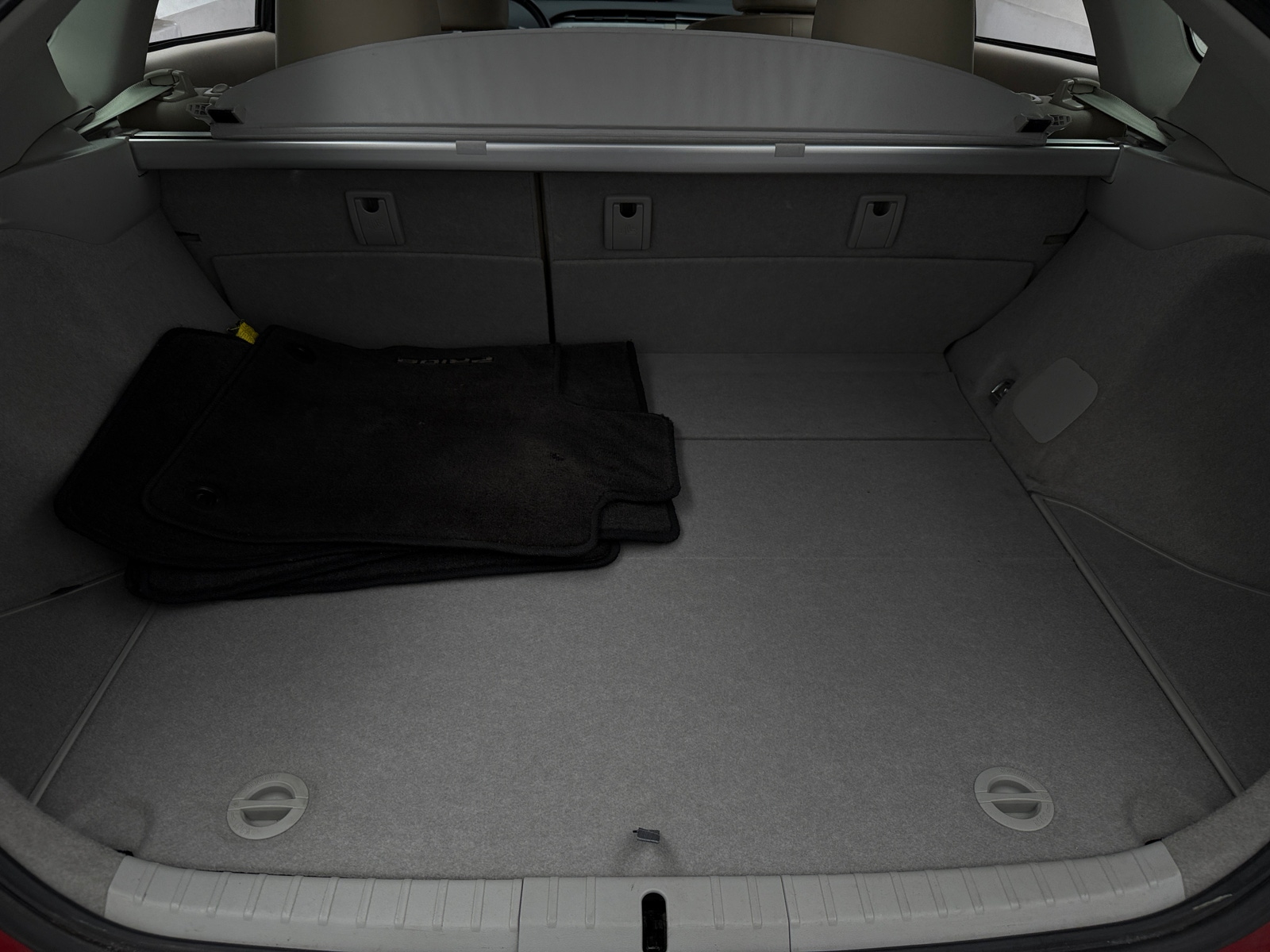 Thumbnail: 2012 Toyota Prius - 7