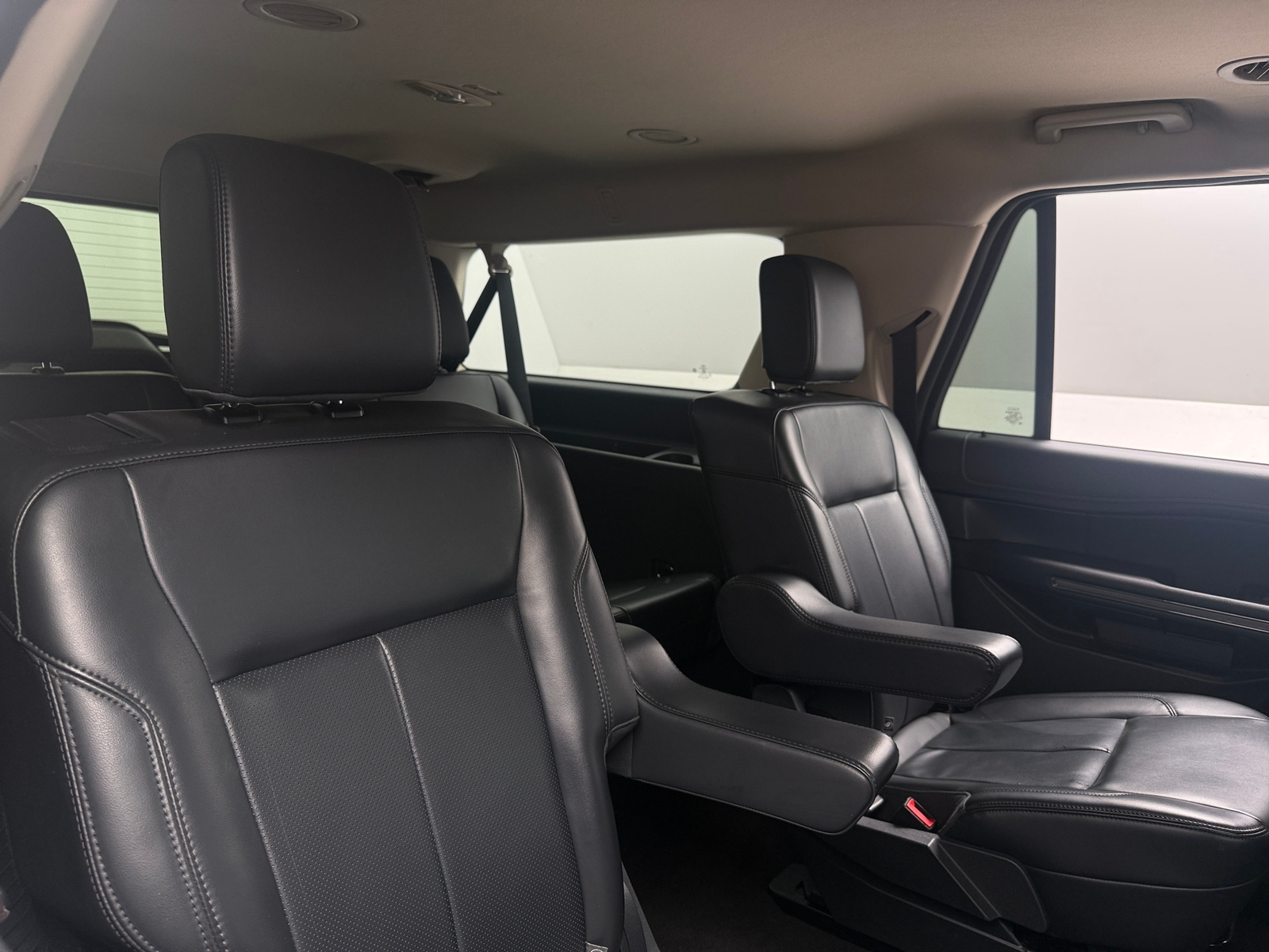 Thumbnail: 2023 Ford Expedition MAX - 5
