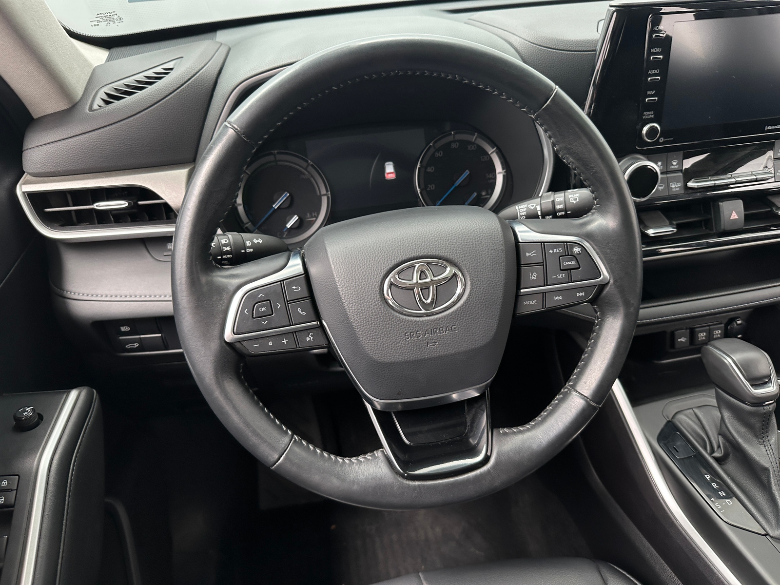 Thumbnail: 2021 Toyota Highlander - 4