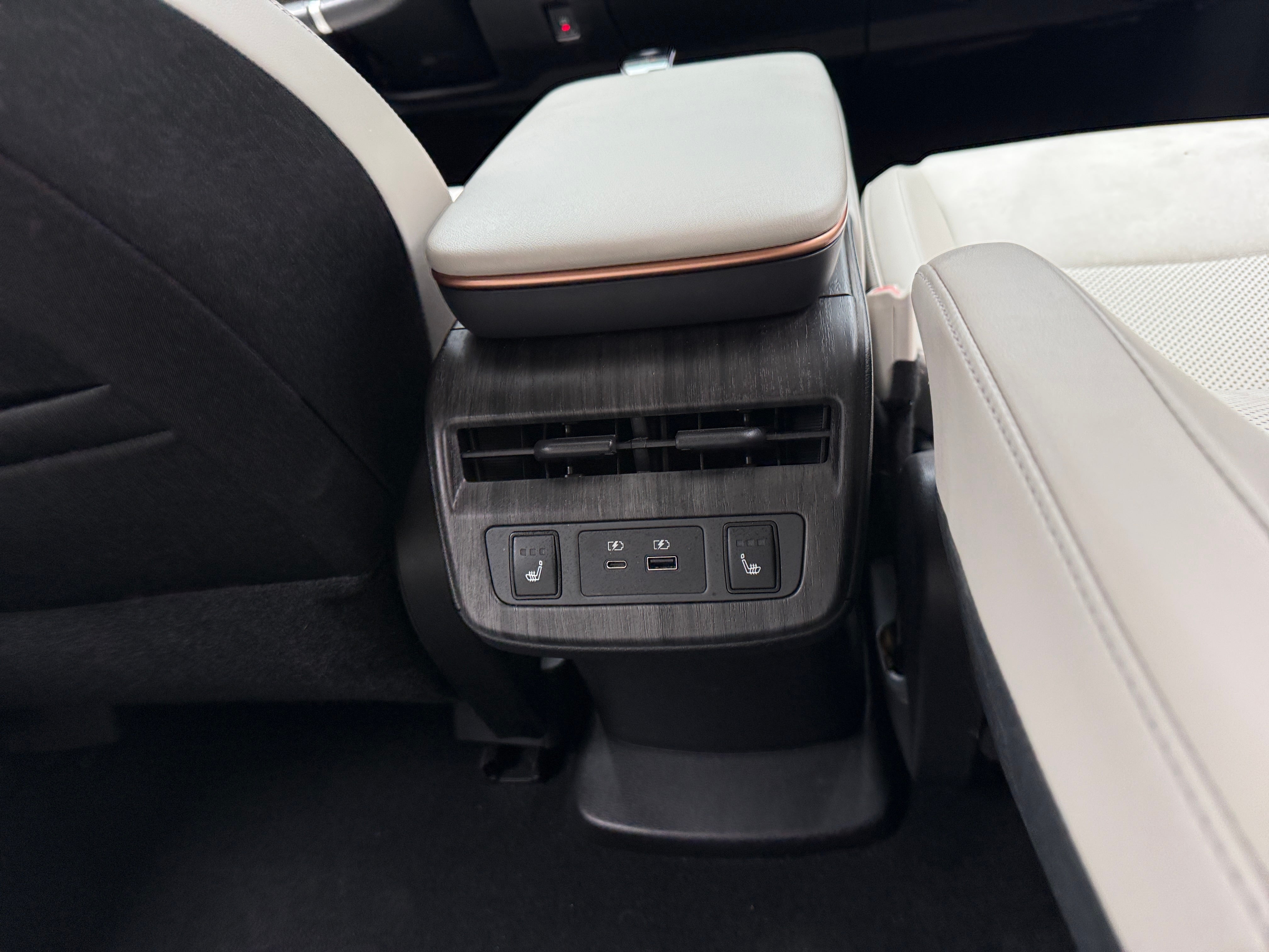 Used 2023 Nissan Ariya Evolve+ with VIN JN1DF0BB9PM701799 for sale in Pewaukee, WI