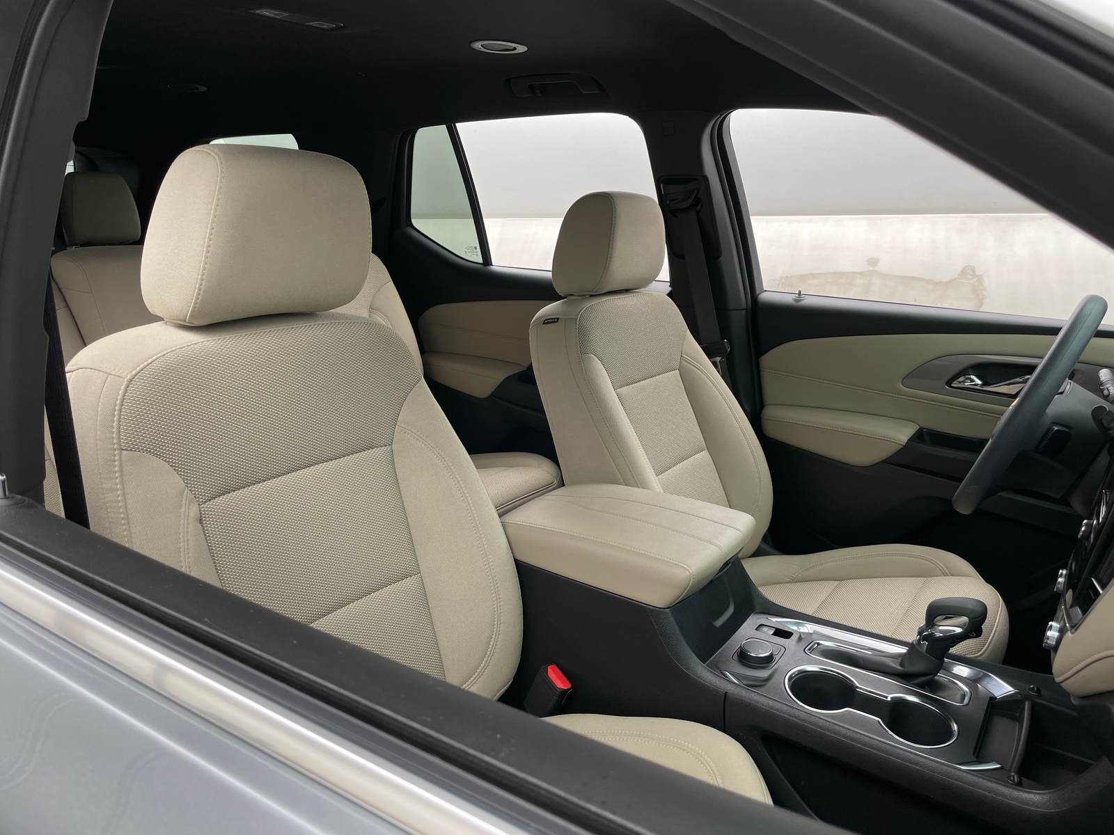 Thumbnail: 2023 Chevrolet Traverse - 2