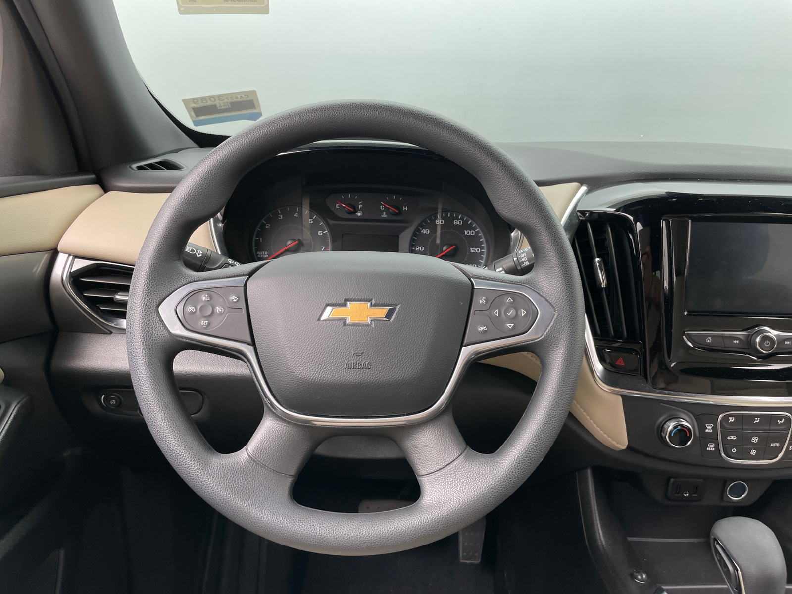Thumbnail: 2023 Chevrolet Traverse - 5