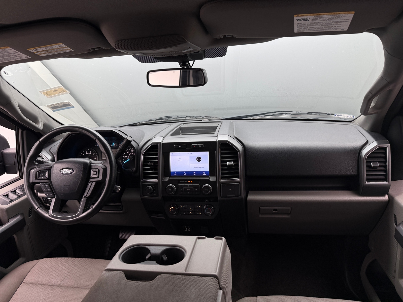 Thumbnail: 2020 Ford Econoline - 3