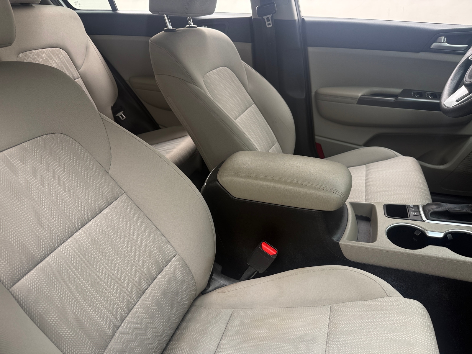 Thumbnail: 2021 Kia Sportage - 2