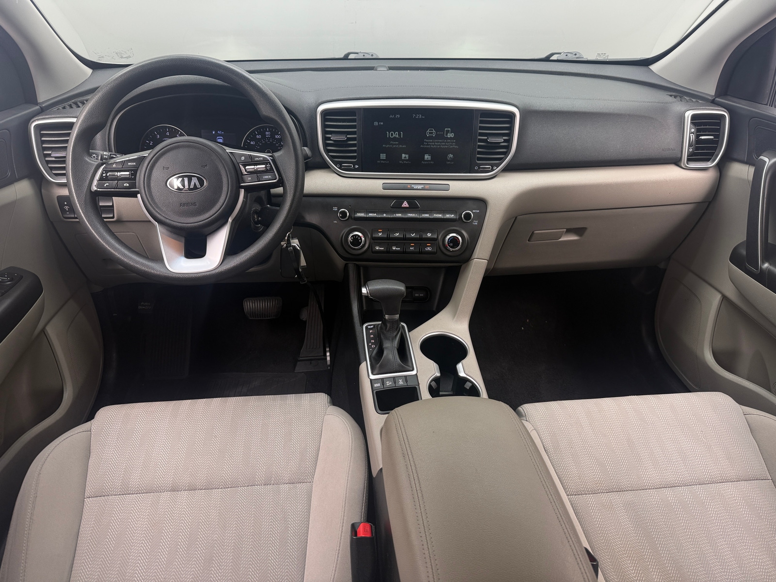 Thumbnail: 2021 Kia Sportage - 3