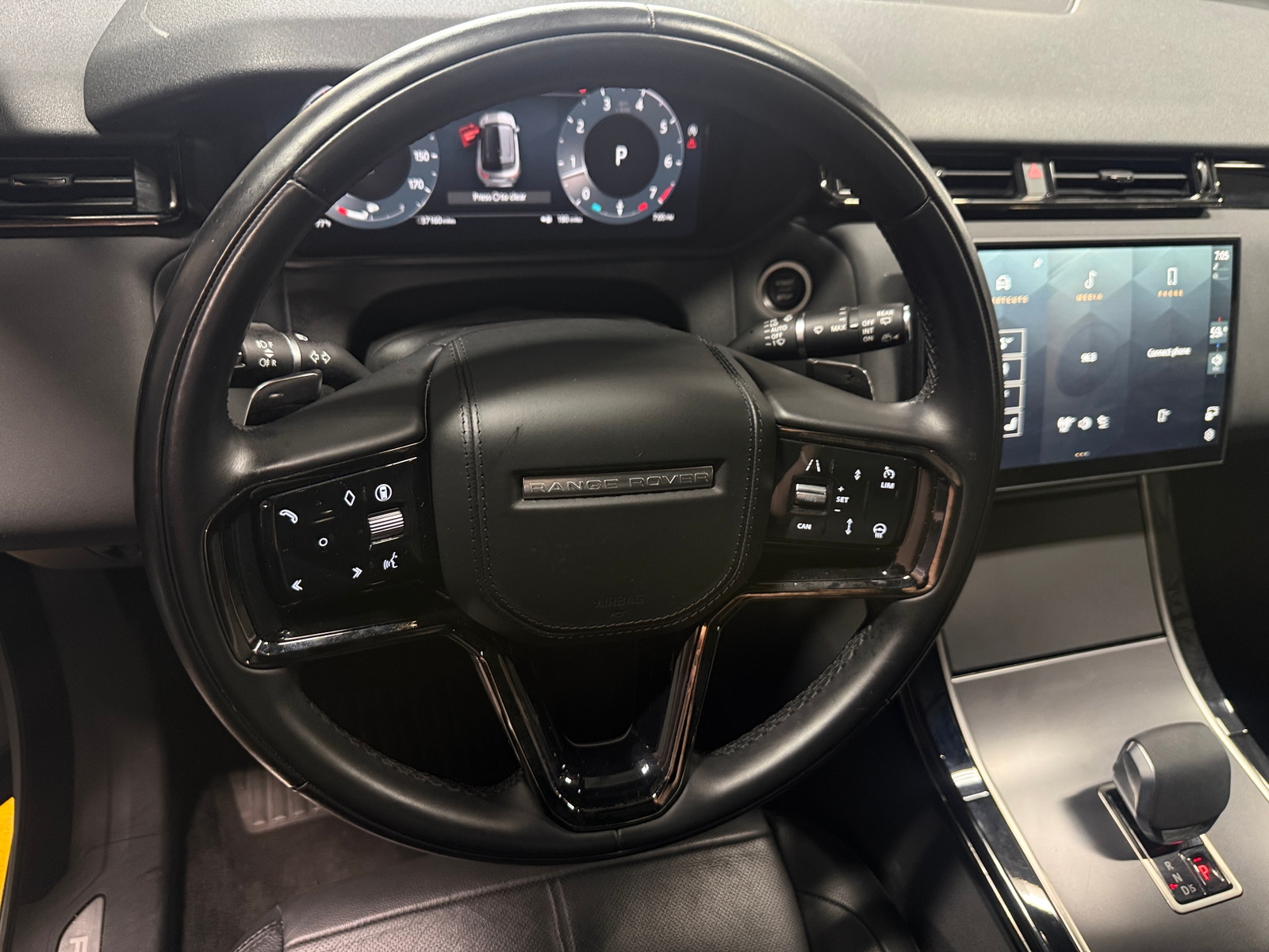 Thumbnail: 2025 Land Rover Range Rover Velar - 4