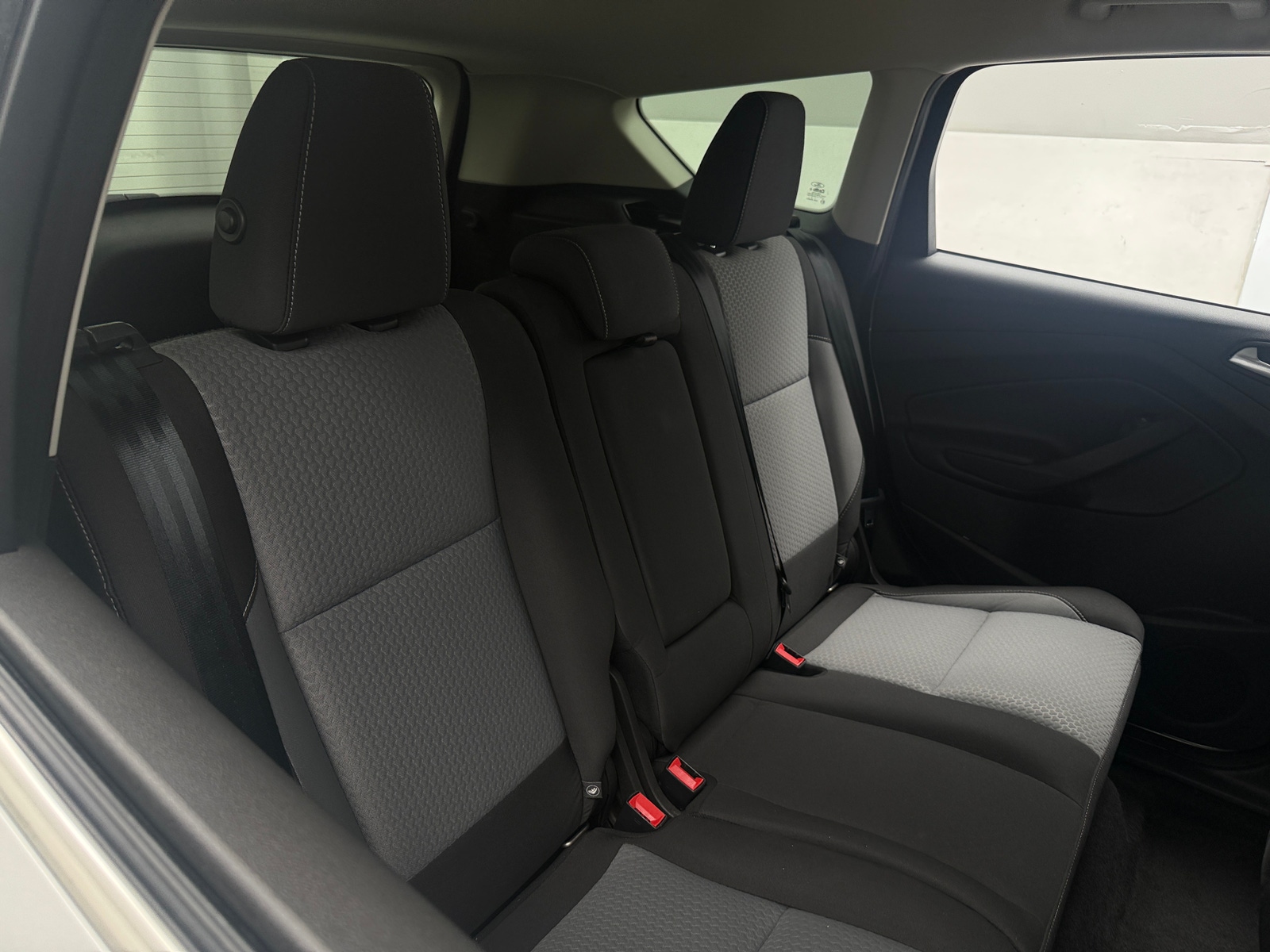 Thumbnail: 2017 Ford Escape - 6