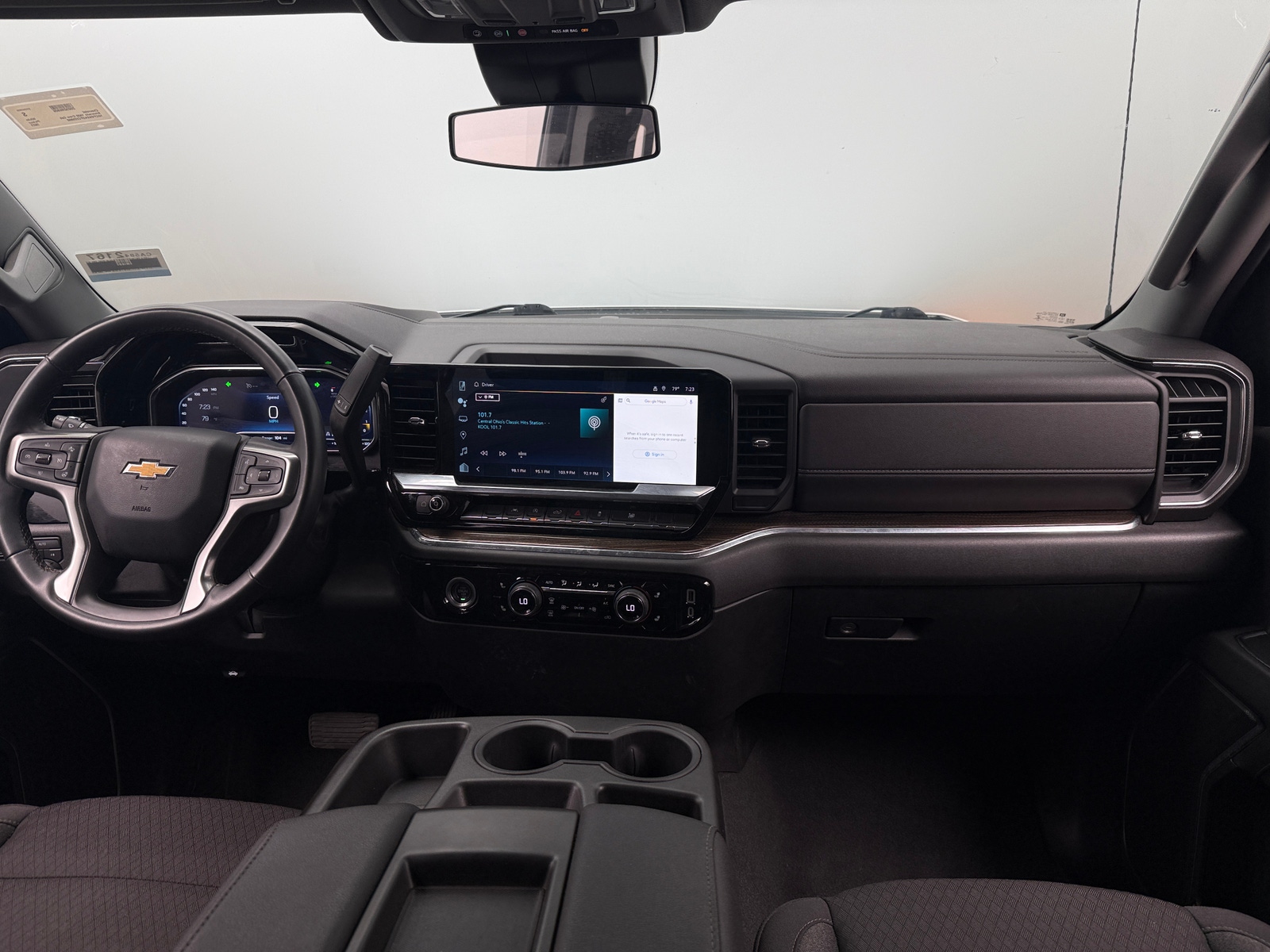 Thumbnail: 2023 Chevrolet Silverado 1500 - 3