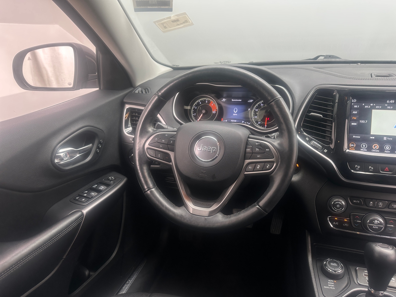 Thumbnail: 2019 Jeep Cherokee - 4