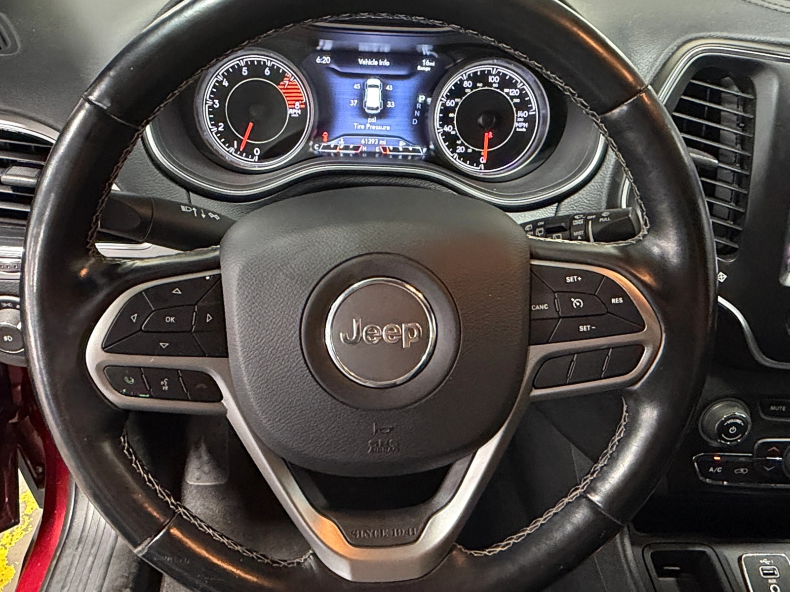 Thumbnail: 2021 Jeep Cherokee - 4