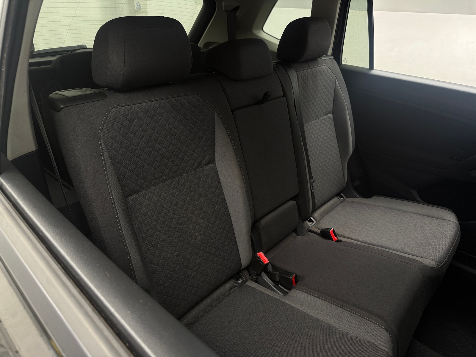 Thumbnail: 2019 Volkswagen Tiguan - 6
