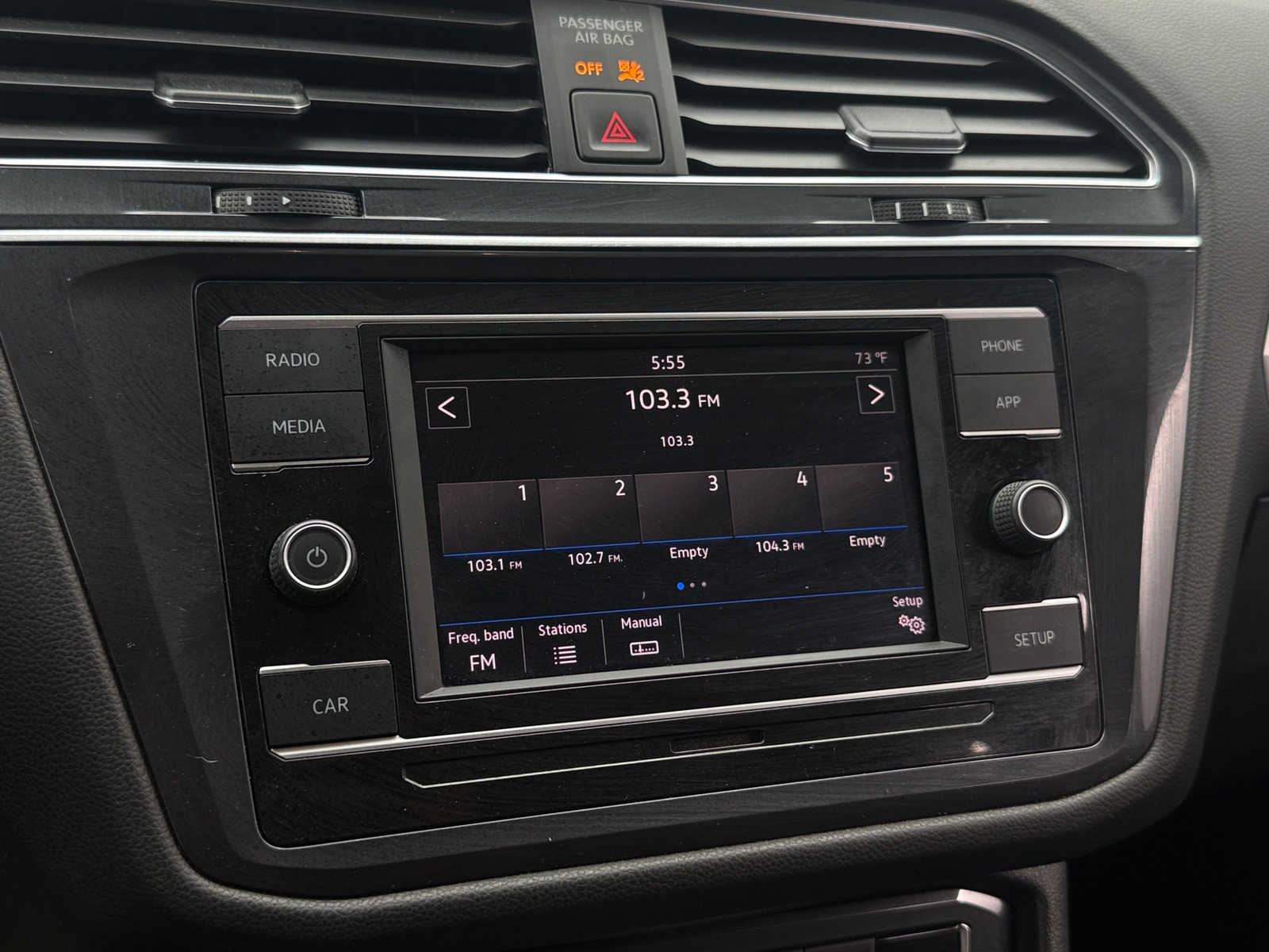 Thumbnail: 2019 Volkswagen Tiguan - 4