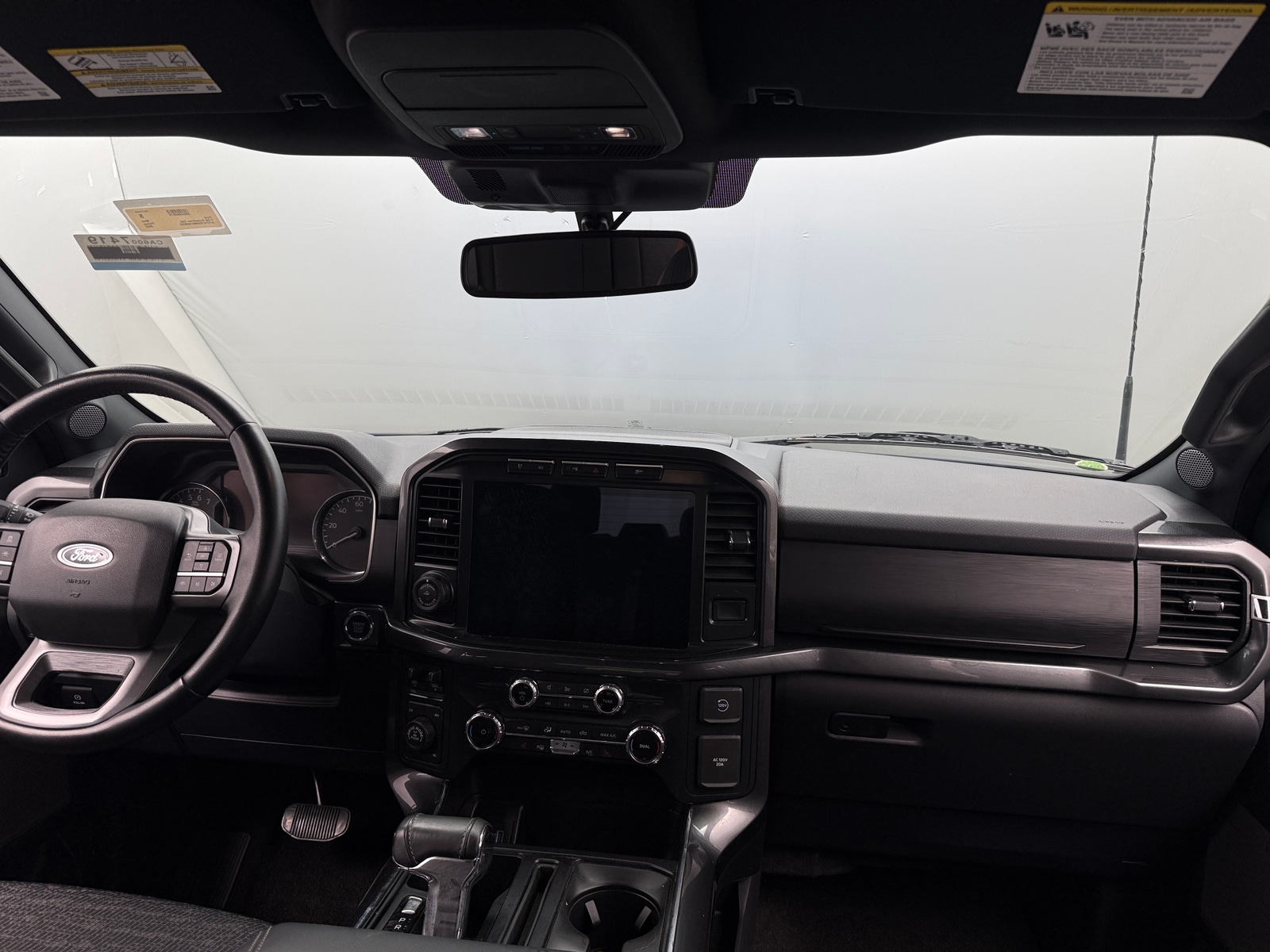 Thumbnail: 2022 Ford Econoline - 3