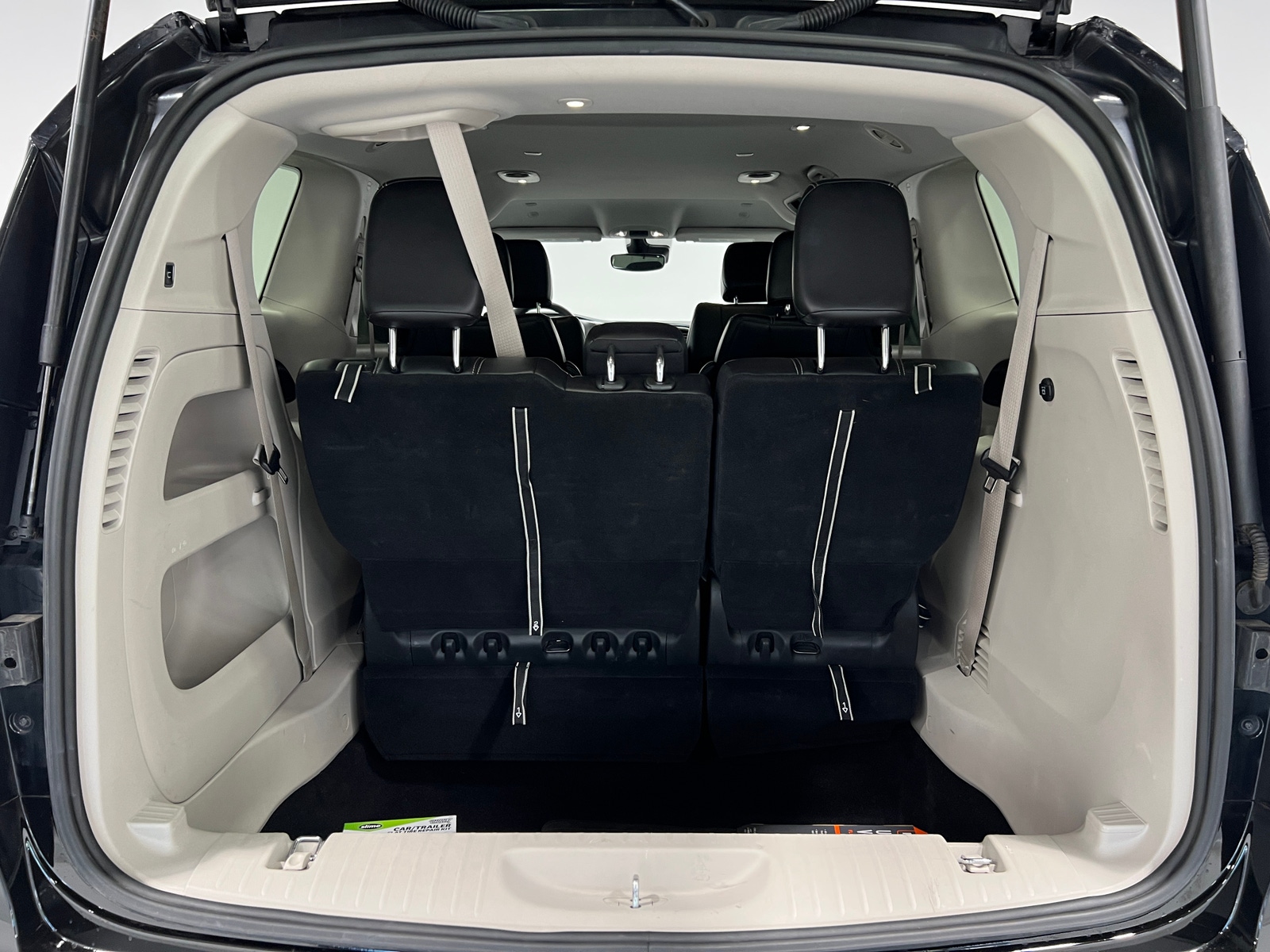 Thumbnail: 2024 Chrysler Pacifica - 6